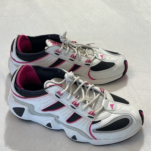 ADIDAS MENS ATHLETIC SHOES. SIZE 9  BLACK , PINK , WHITE - Picture 2 of 6